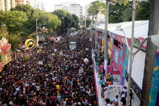 Salvador tem cinco dias de festa sem registro de morte